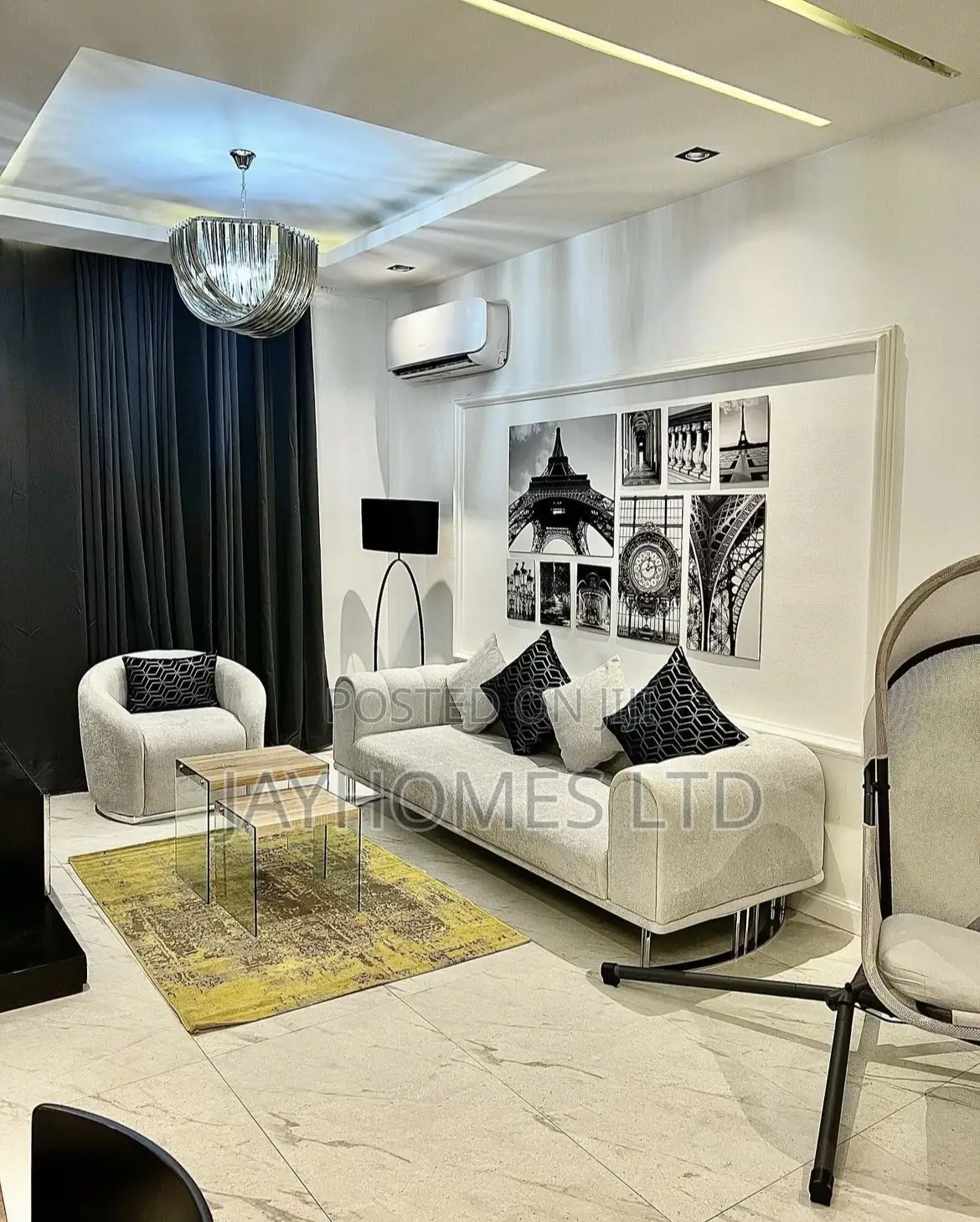 1 Bedroom Luxury Shortlet Apartment in Asaba in Oshimili South