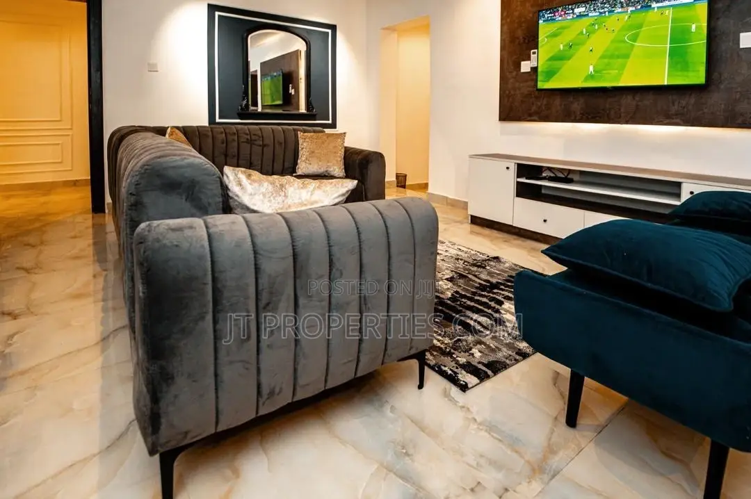 Luxury 1bedroom Apartment Wuye SHORTLET in Wuye