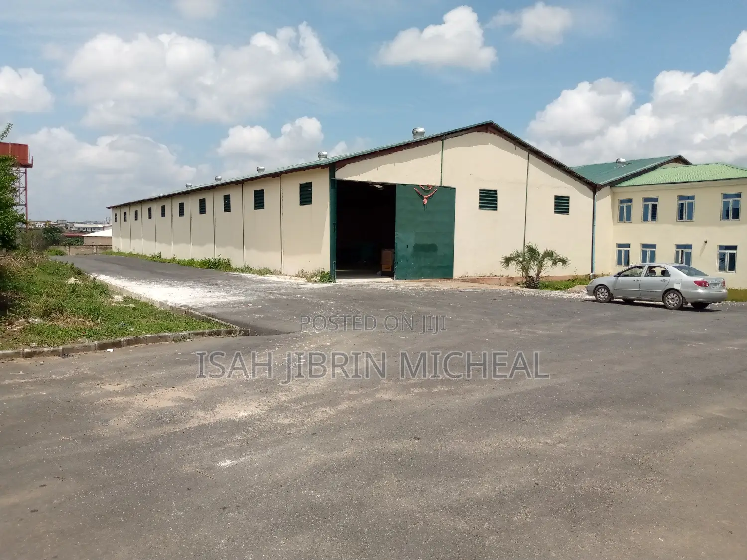 Standard 2350sqm Warehouse for Rent in Industrial Area in Idu Industrial