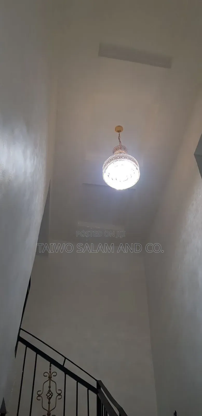 4bdrm Duplex in Jericho for sale in Jericho
