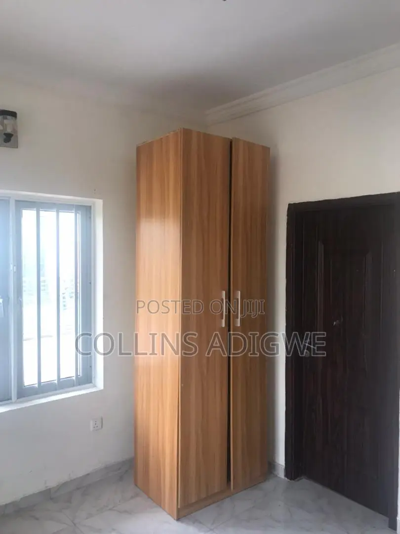 2bdrm Apartment in Orchid Road, Chevron for rent in Chevron