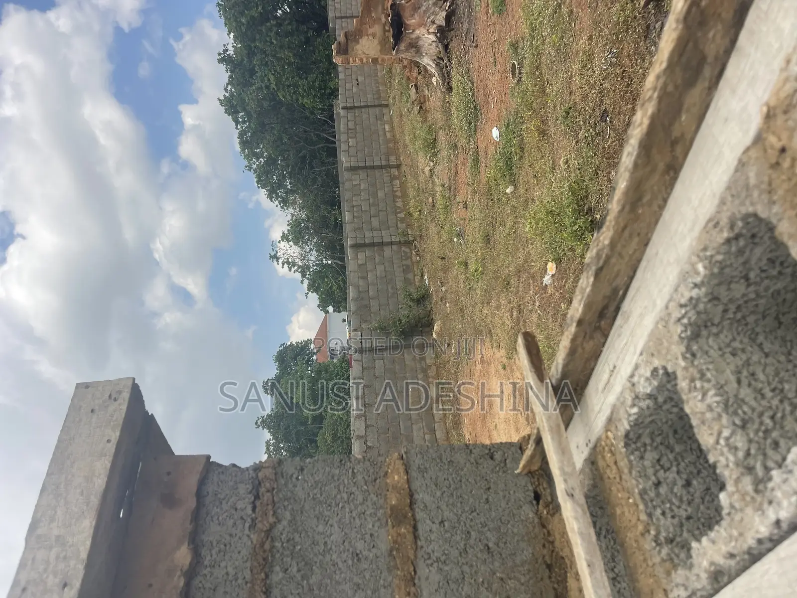 1800sqm of Commercial Land With Fcda Documents at Gisiri Abj in Katampe