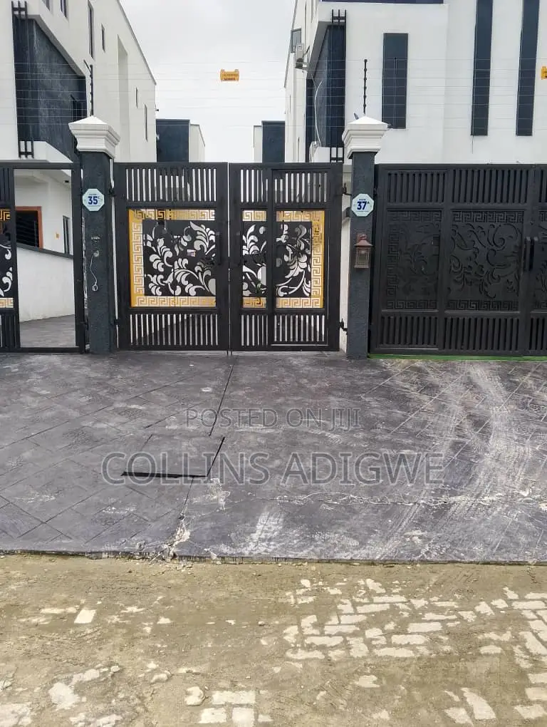 5bdrm Duplex in Abraham Adesanya for sale in Abraham Adesanya Estate