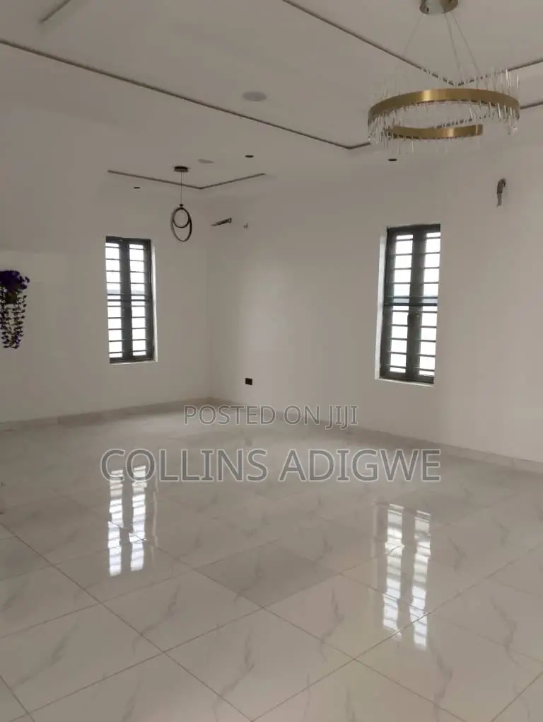 5bdrm Duplex in Abraham Adesanya for sale in Abraham Adesanya Estate