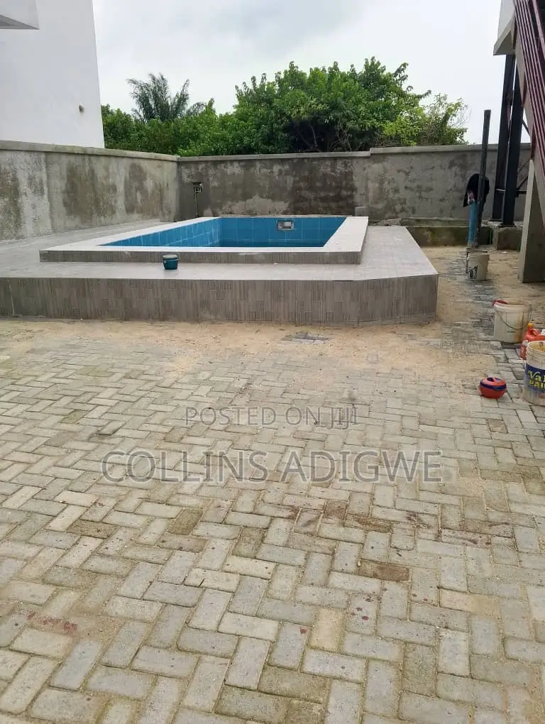 5bdrm Duplex in Abraham Adesanya for sale in Abraham Adesanya Estate