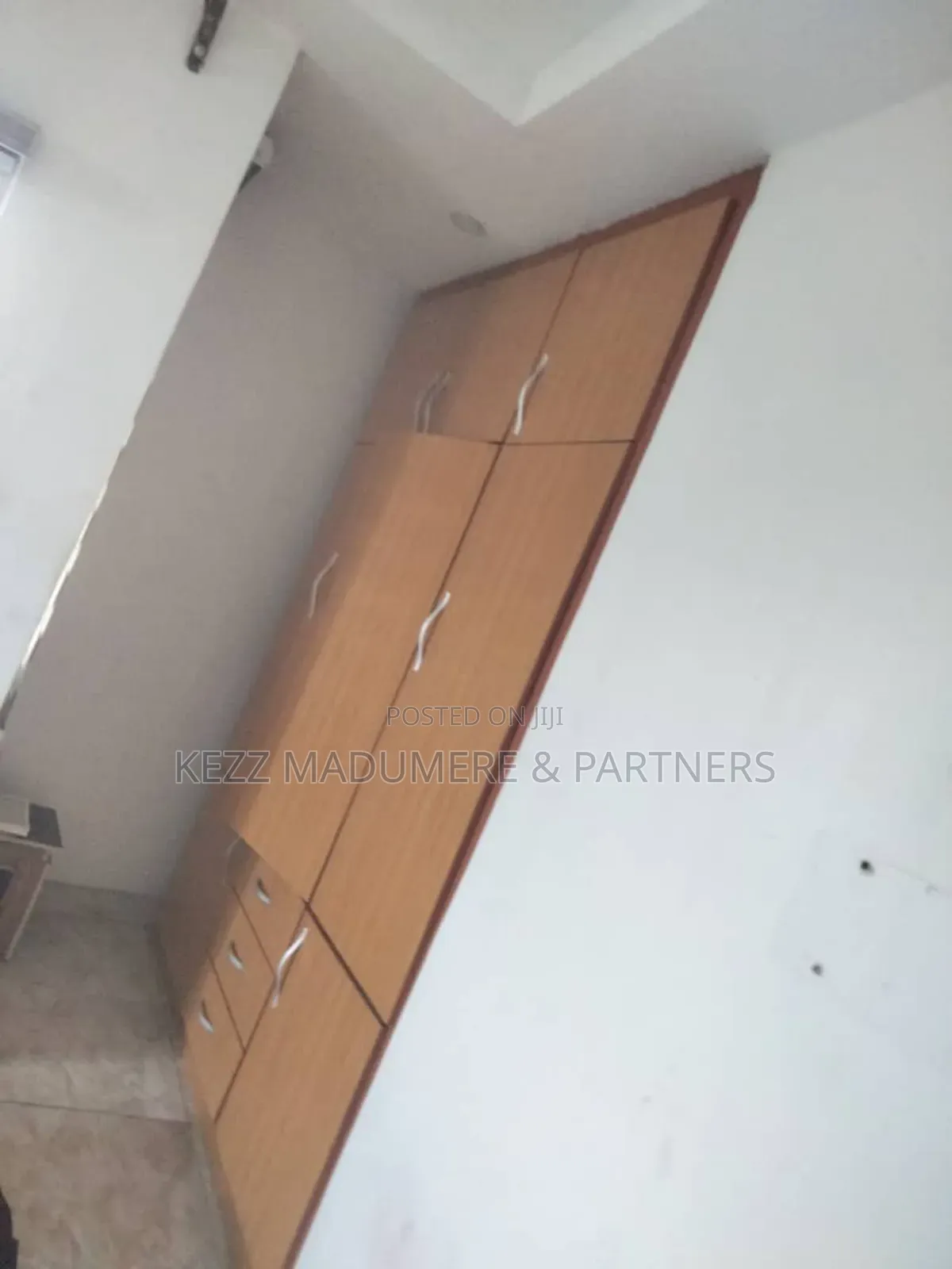 2bdrm Duplex in Sars Road , Port for rent in Port-Harcourt