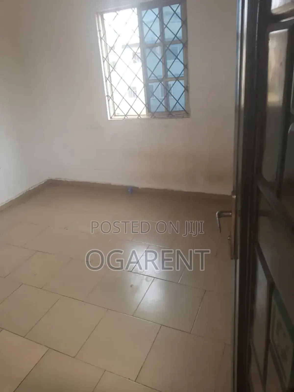 1bdrm Bedsitter in Ewukwu Sapele Road, Benin City for rent in Benin City