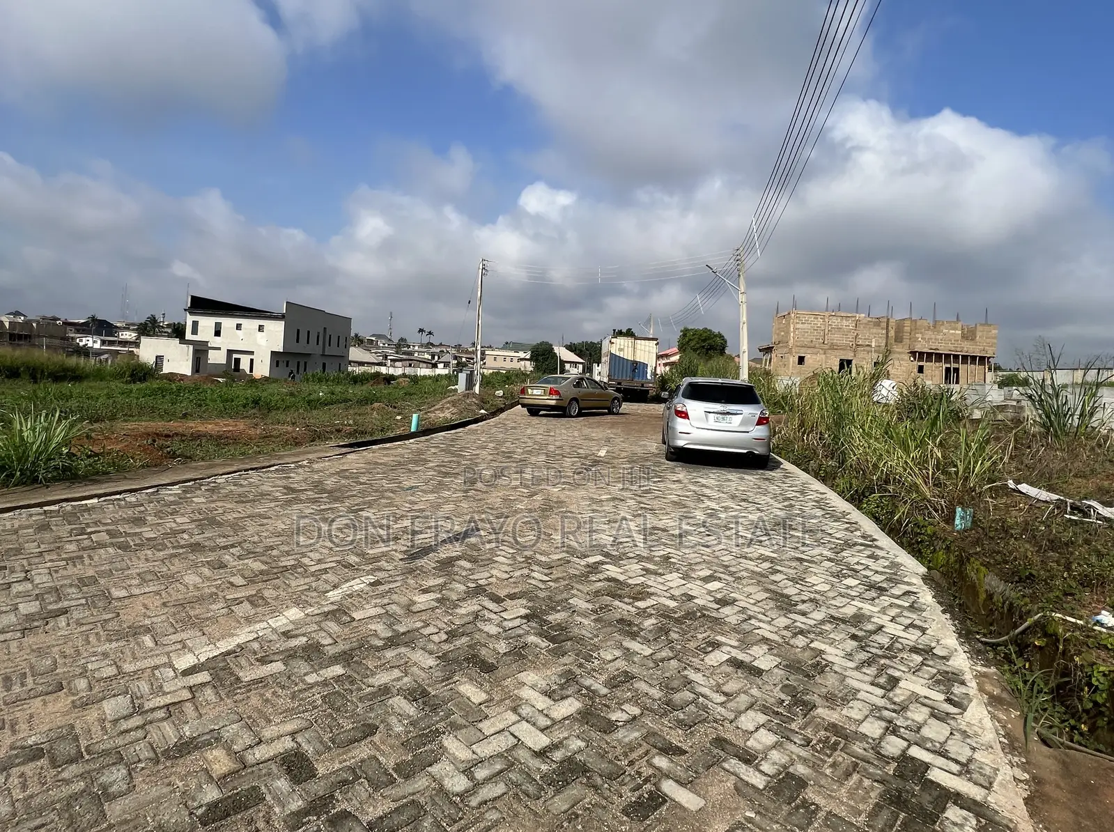 1000 SQM Land for Sale in Lèrè Adigun Gra Bcos Basorun Ib in Basorun