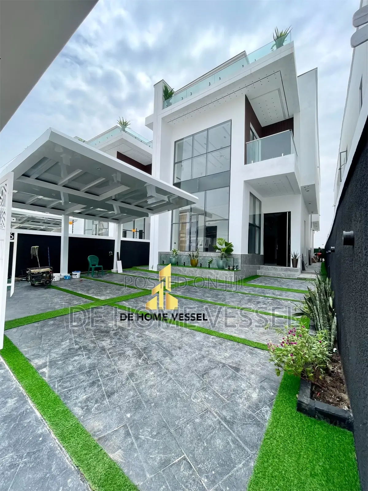 5bdrm Duplex in Ajah for sale in Ajah