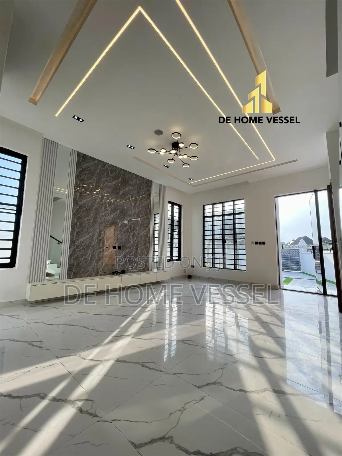 4bdrm Duplex in Lekki for sale in Lekki