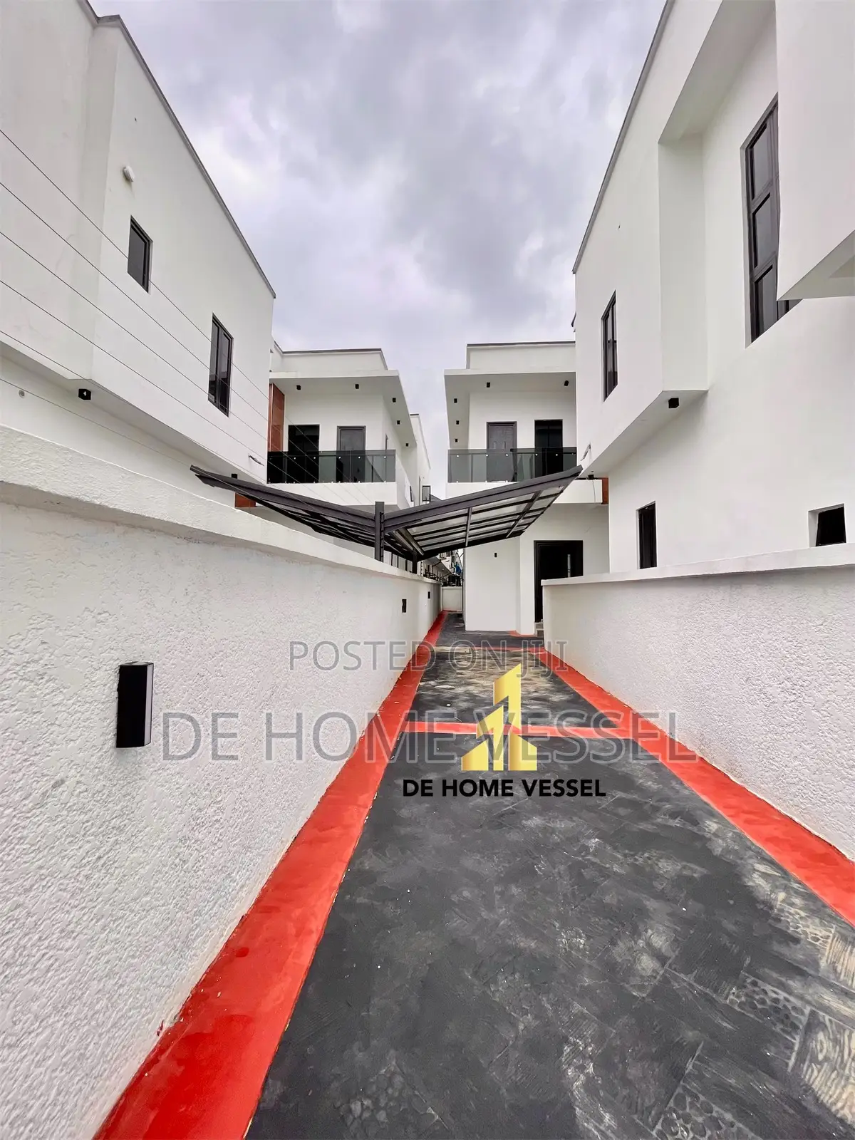 4bdrm Duplex in VGC / Ajah for sale in VGC / Ajah