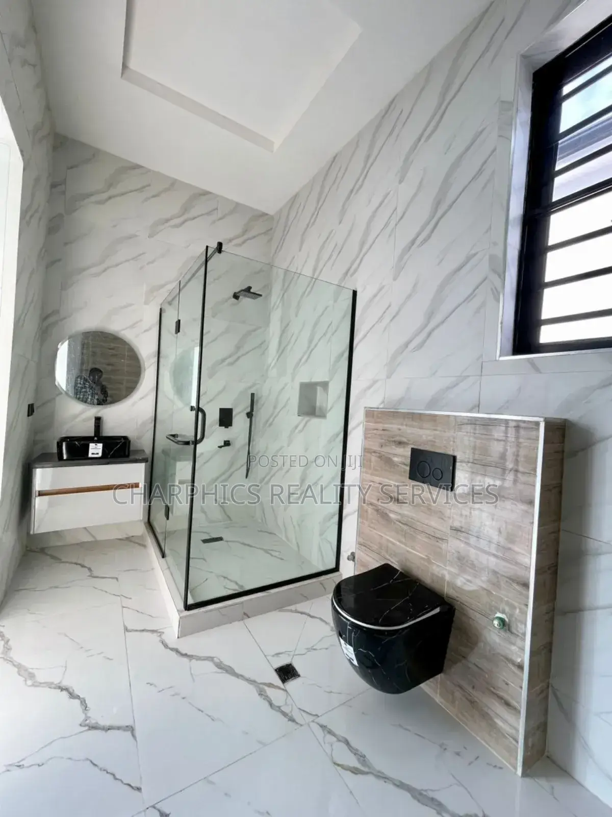 5bdrm Duplex in Lekki for sale in Lekki