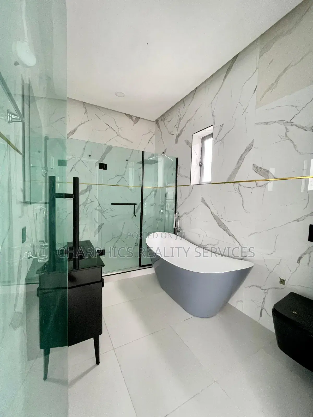 5bdrm Duplex in Ajah for sale in Ajah