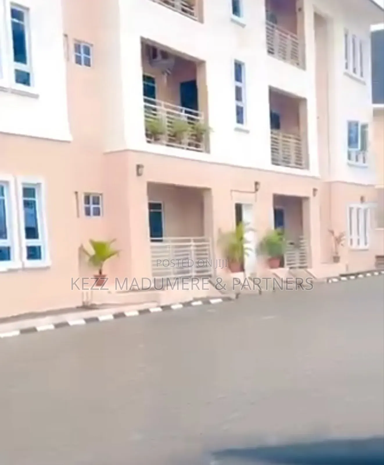 12bdrm Block of Flats in Off Stadium Road , for sale in Port-Harcourt