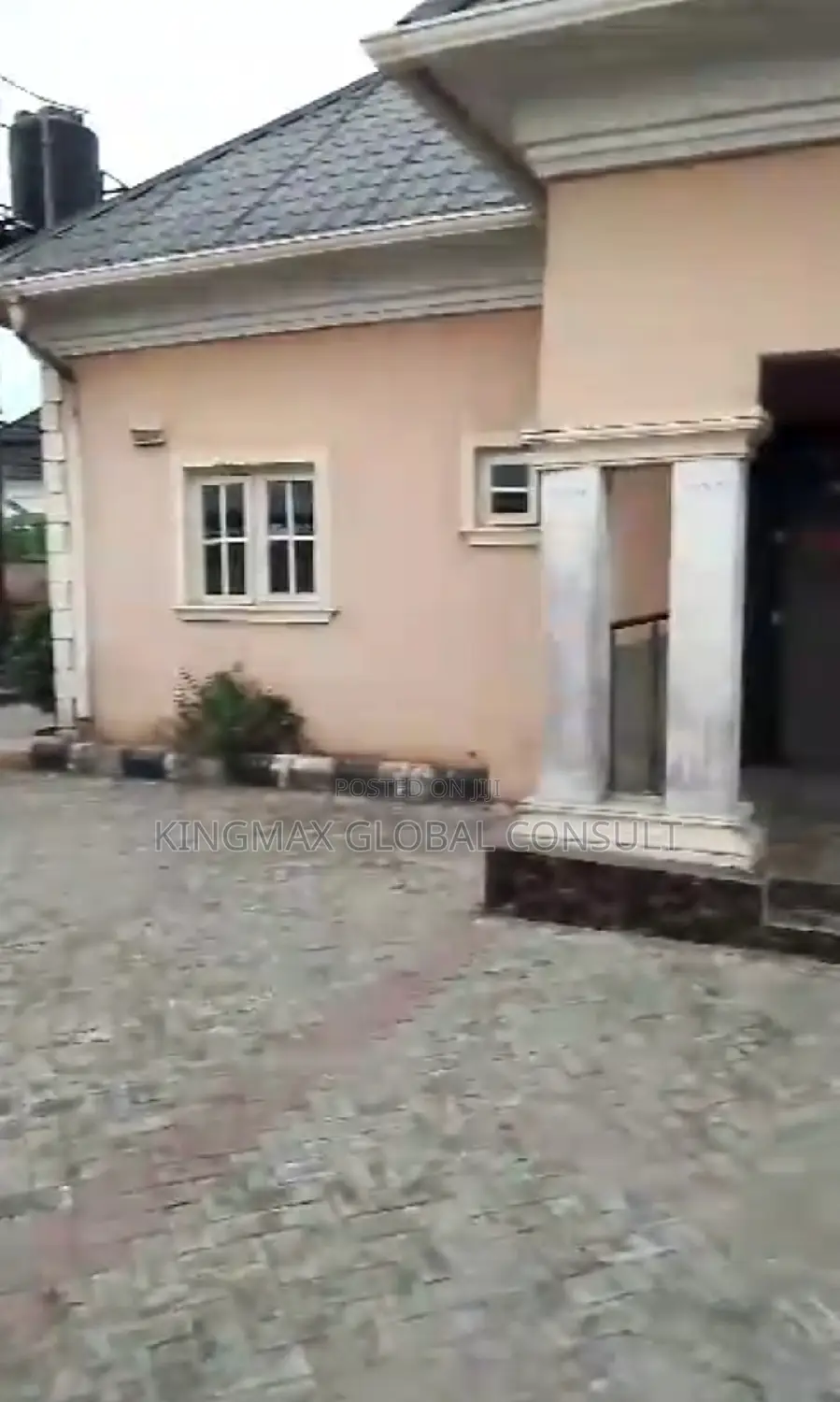 4bdrm Bungalow in Benin City for sale in Benin City