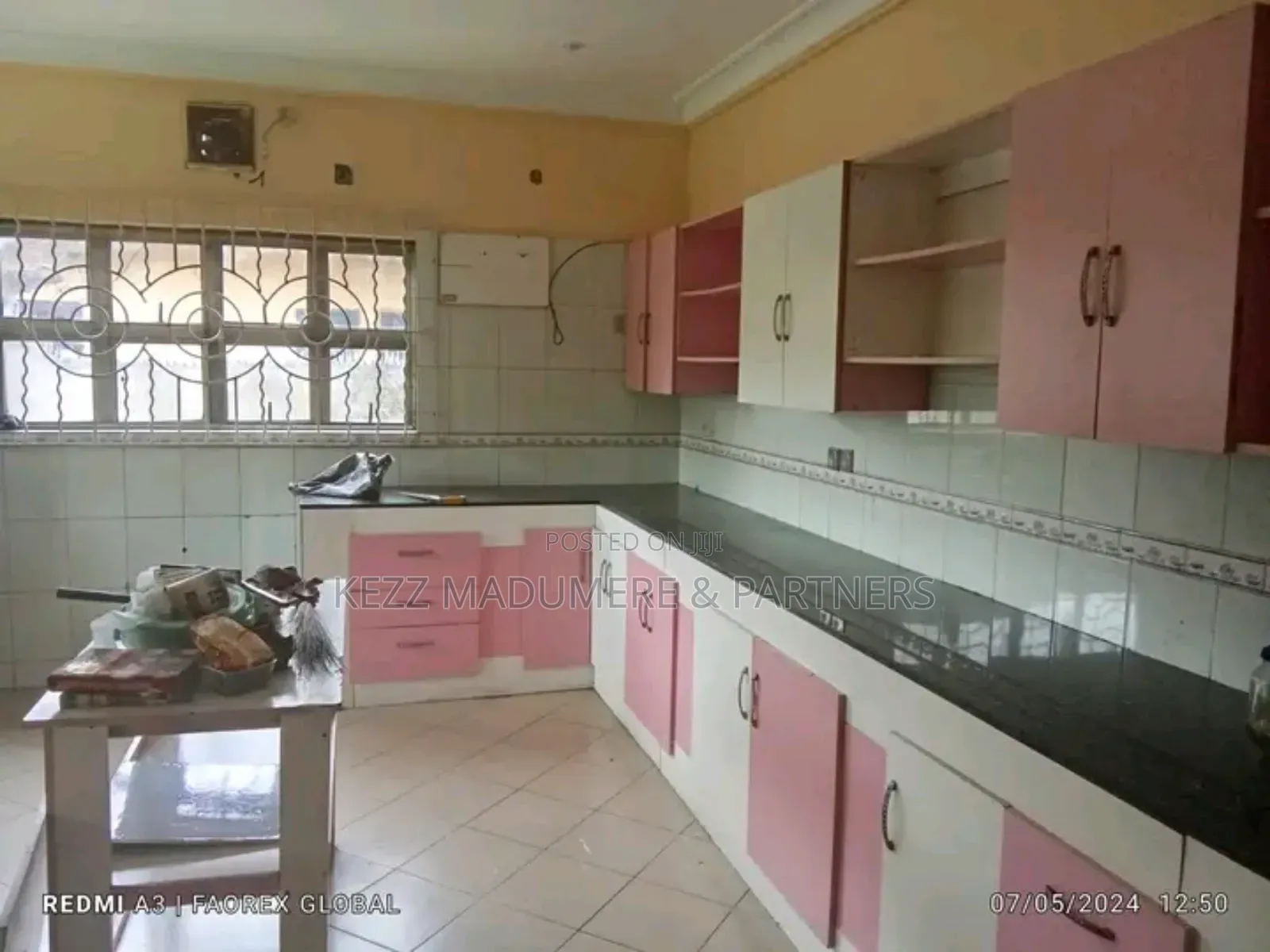 4bdrm Bungalow in Iweuzor Estate Rd , for rent in Port-Harcourt