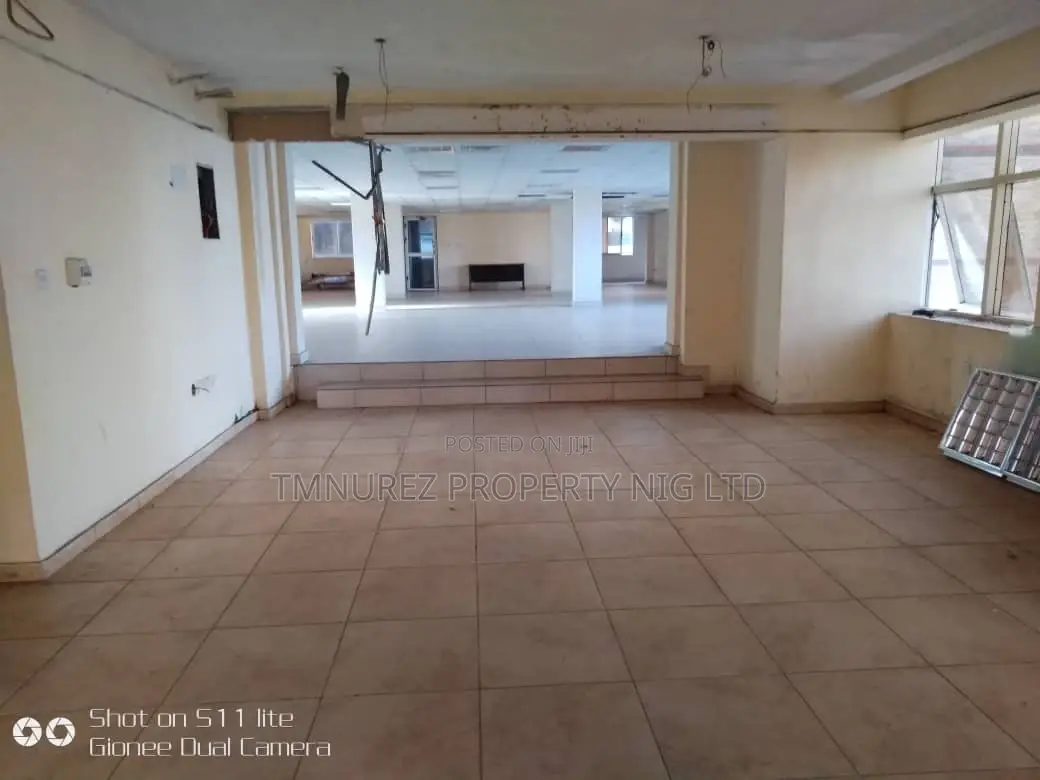 270 SQM Open Space Warehouse for Rent at Vi in Lekki