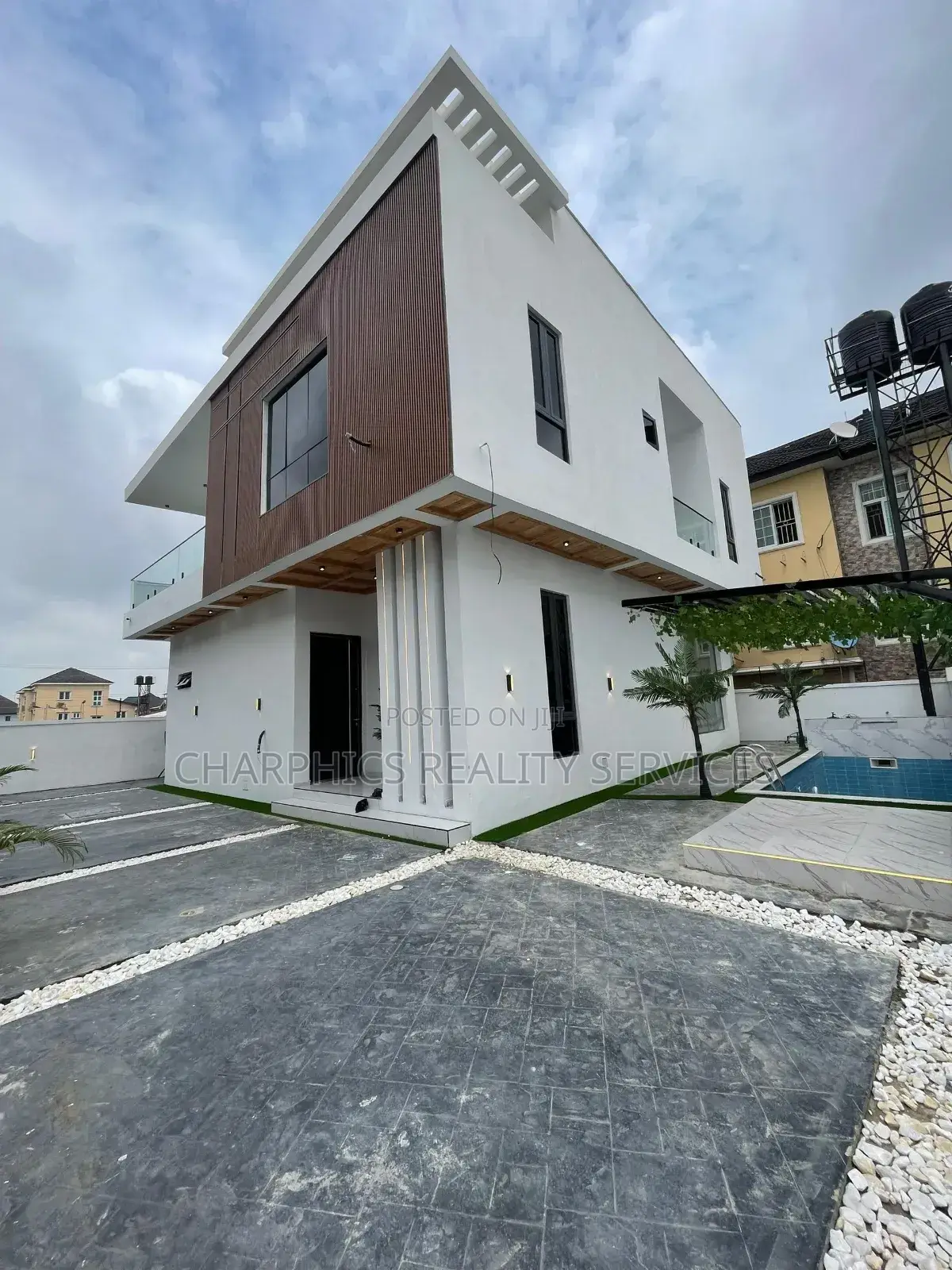 5bdrm Duplex in Ajah for sale in Ajah