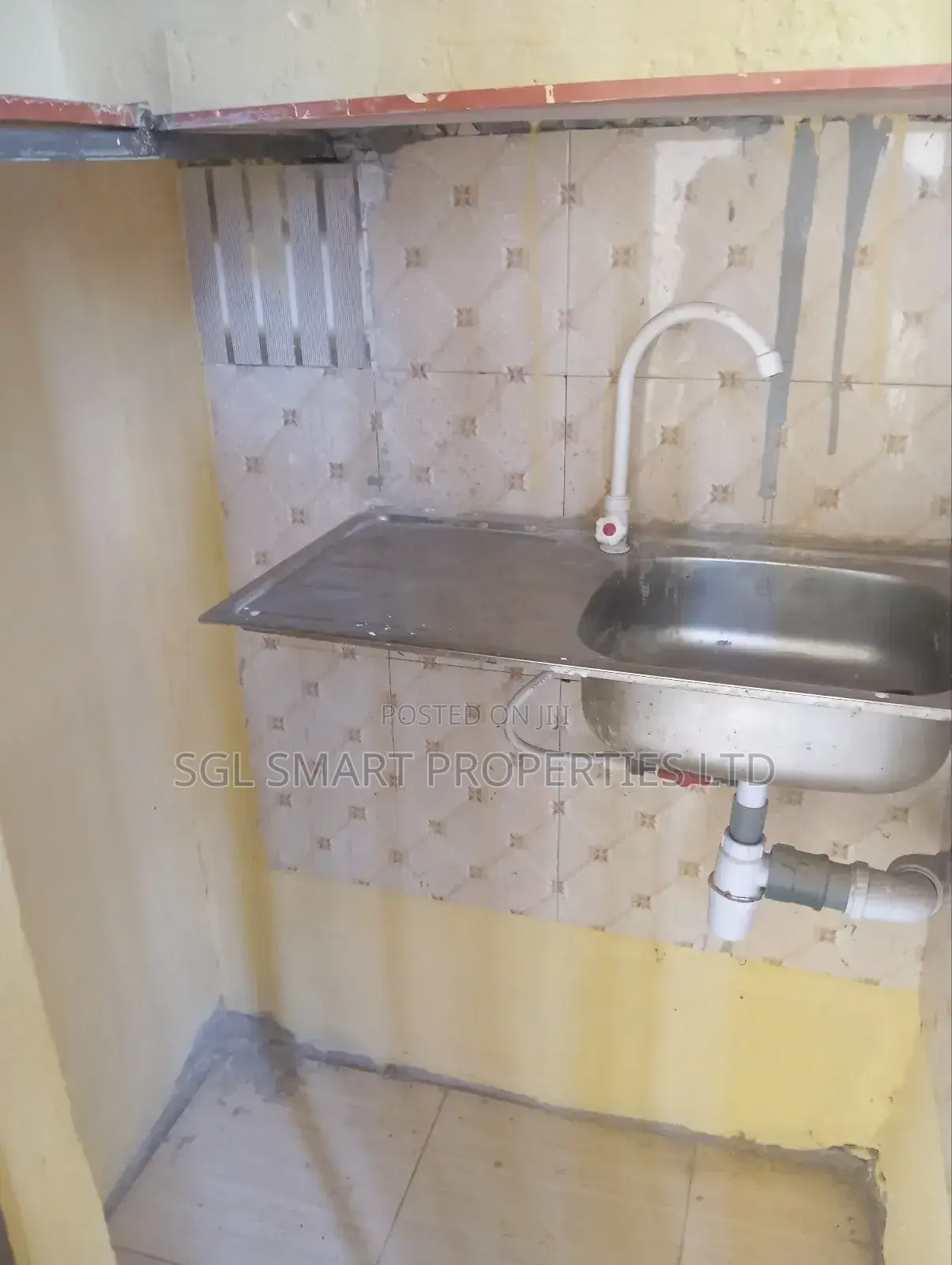 Self Contained to Let at Ifite Awka in Awka