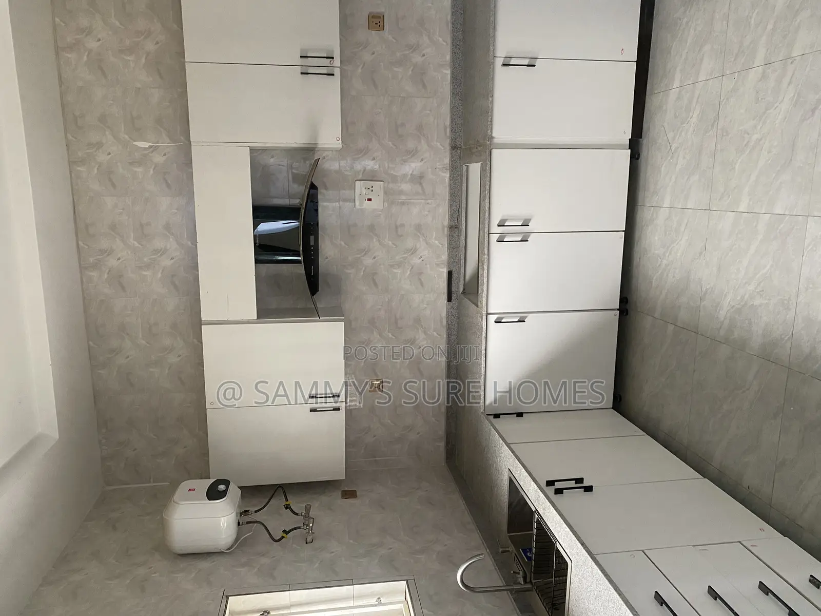 3bdrm Bungalow in Queen’S Estate, Gwarinpa for sale in Gwarinpa