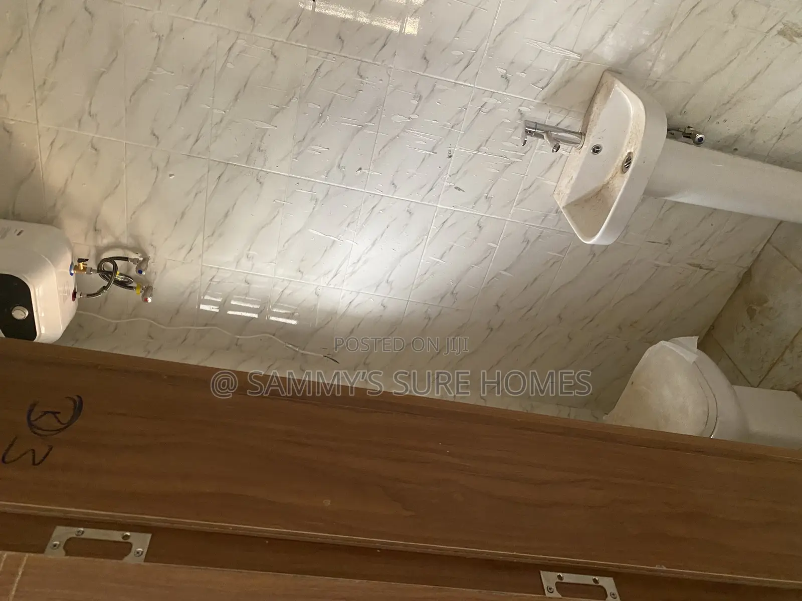 2bdrm Block of Flats in Rock Vill Estate, Dawaki for rent in Dawaki
