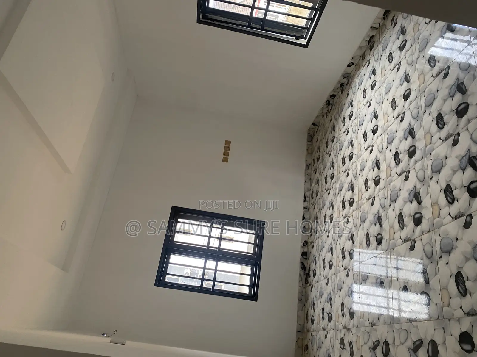 2bdrm Block of Flats in Rock Vill Estate, Dawaki for rent in Dawaki