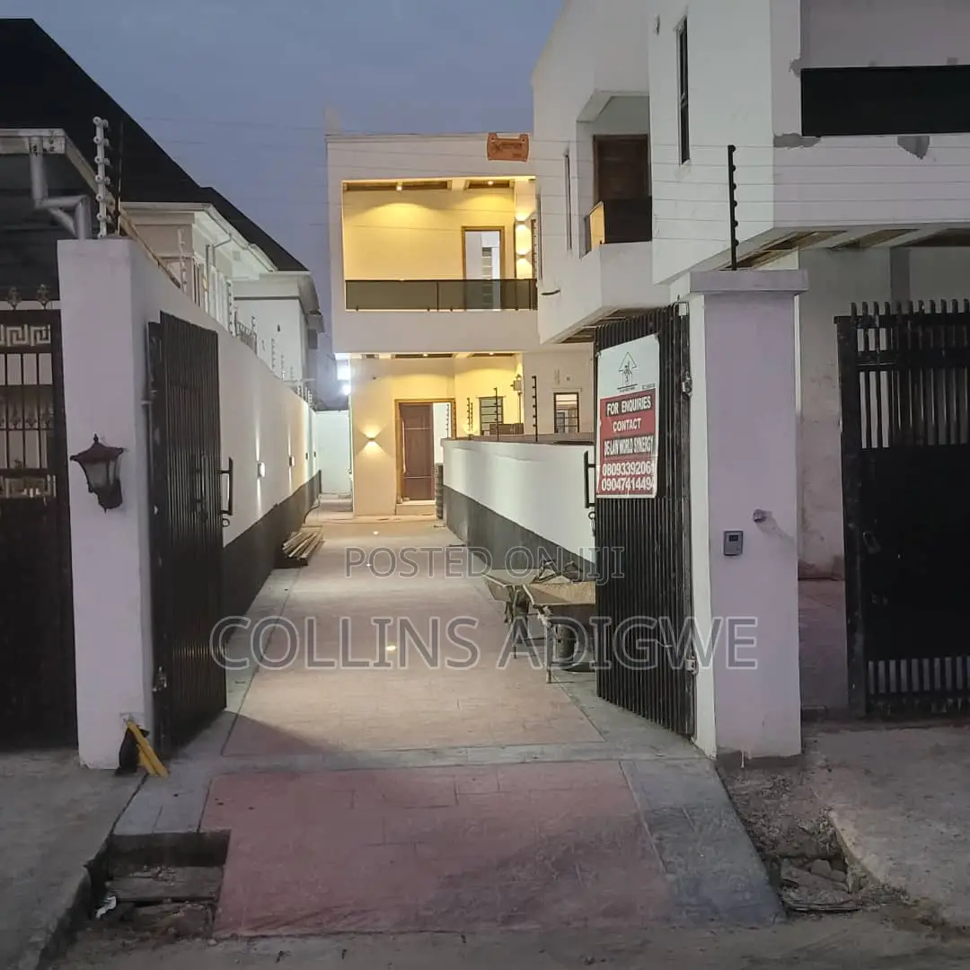 4bdrm Duplex in Oral Estate Chevron for sale in Chevron