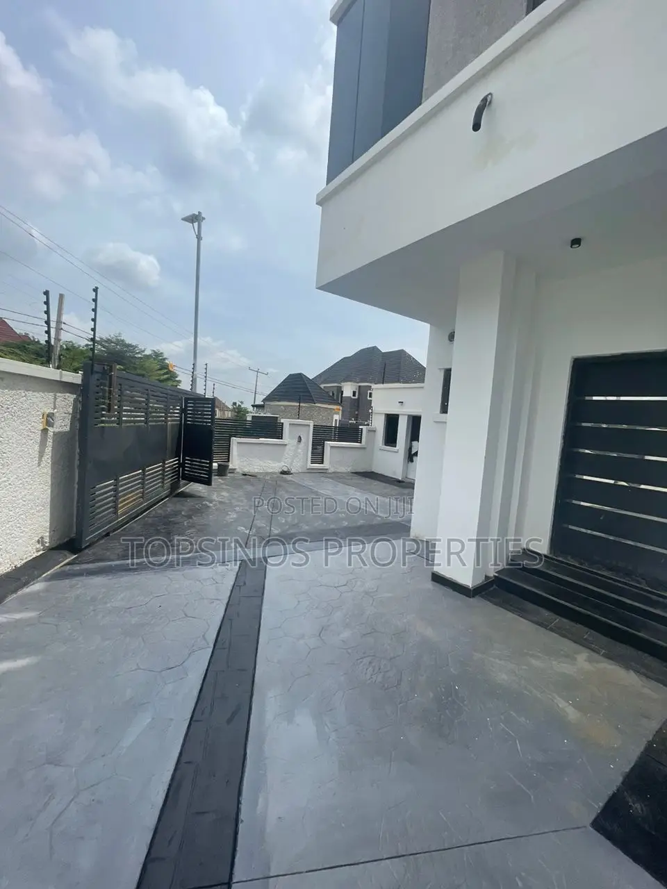 3bdrm Duplex in Dawaki for rent in Dawaki