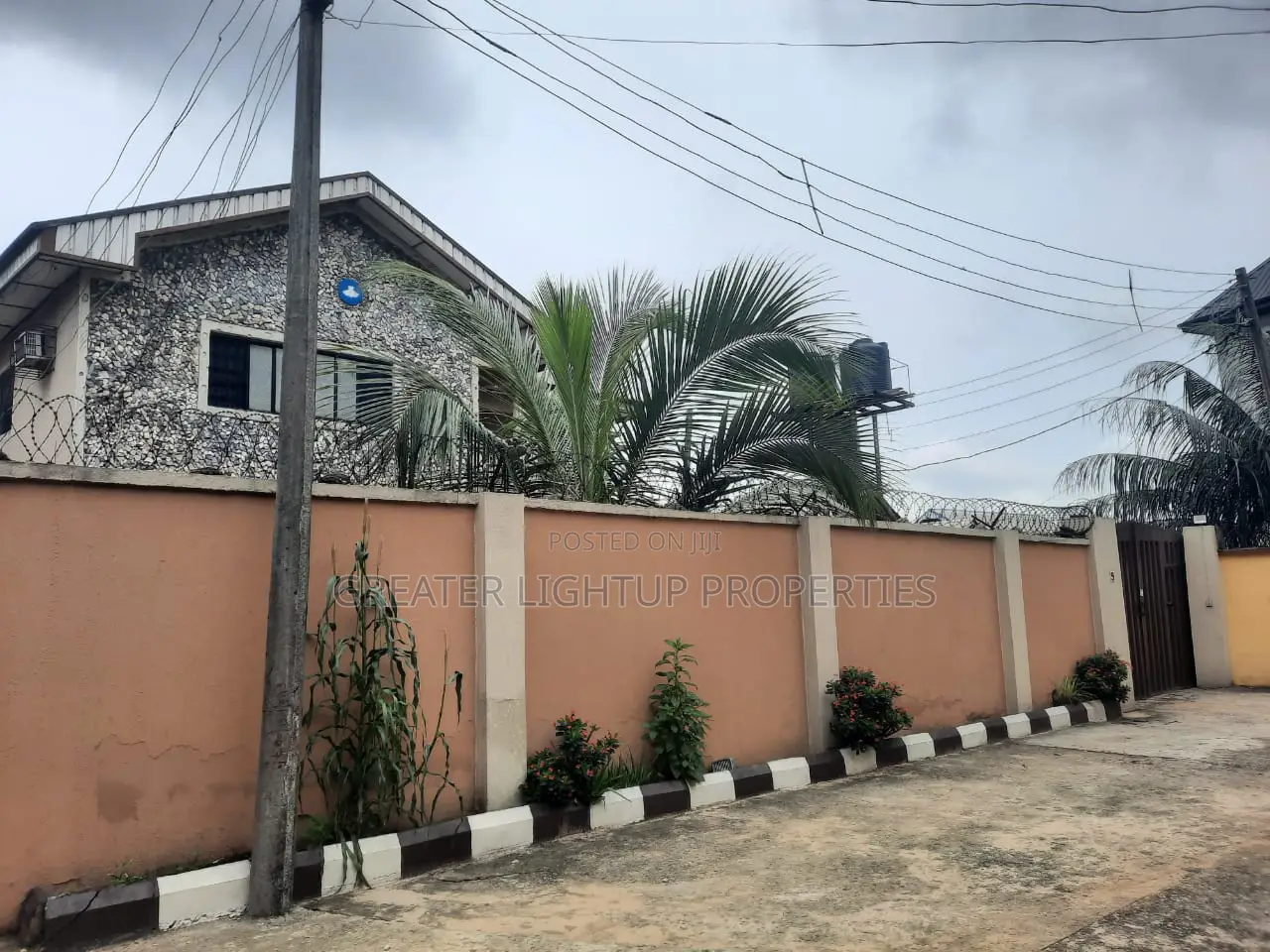 Furnished 7bdrm Duplex in Eliozu Estate, Port-Harcourt for sale in Port-Harcourt