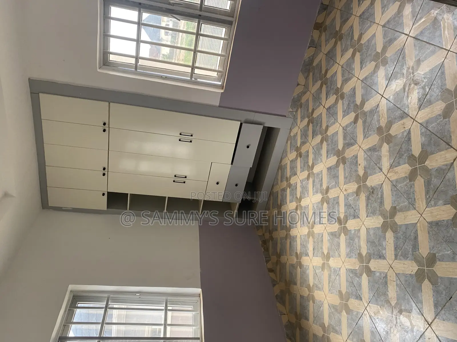 3bdrm Bungalow in Queens Estate, Gwarinpa for rent in Gwarinpa