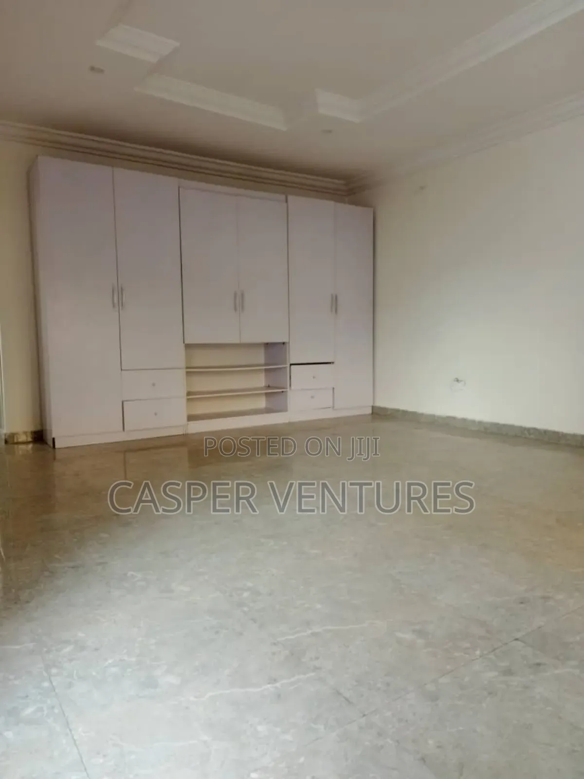 Studio Apartment in Chevy View, Chevron for rent in Chevron
