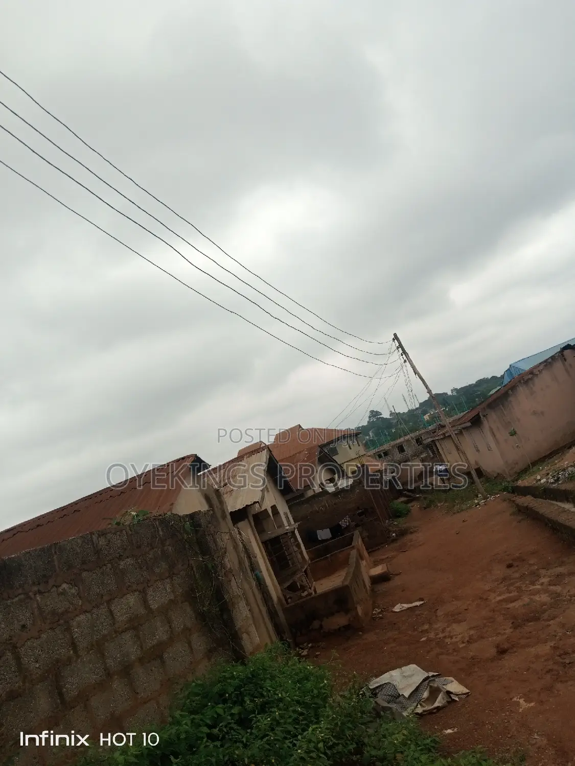 16bdrm House in Polytechnic, Ibadan, Akala Express for sale in Akala Express