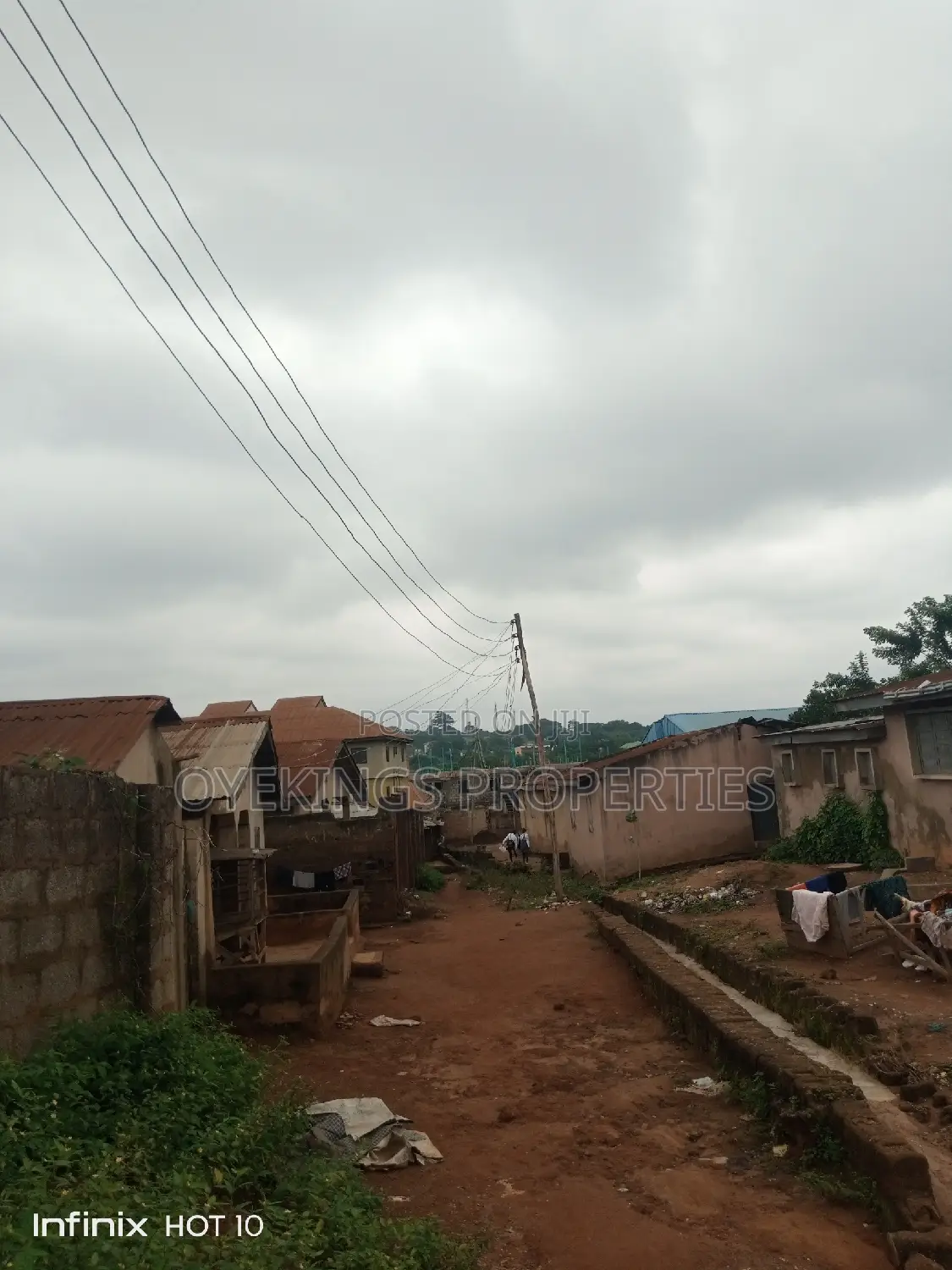 16bdrm House in Polytechnic, Ibadan, Akala Express for sale in Akala Express