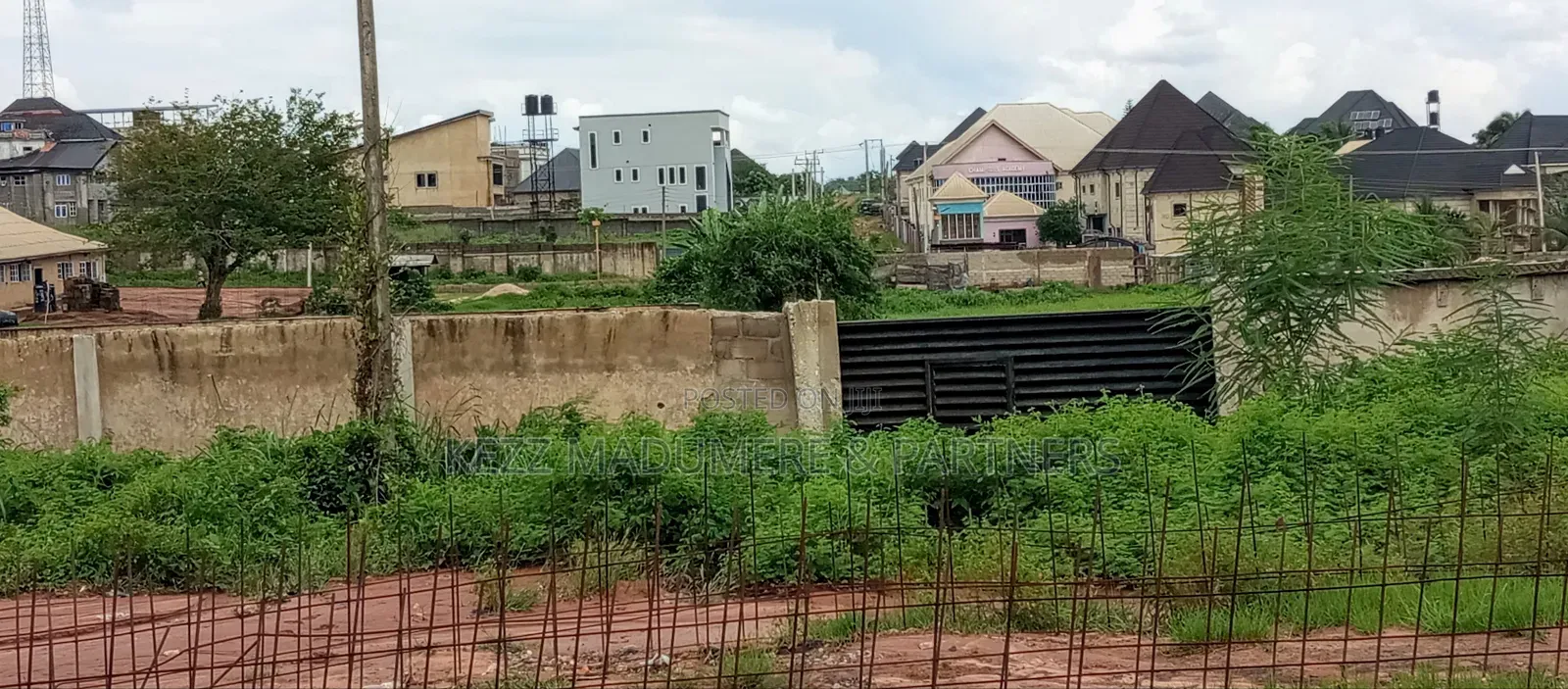 For Sale : New Umuahia Near Government House in Port-Harcourt