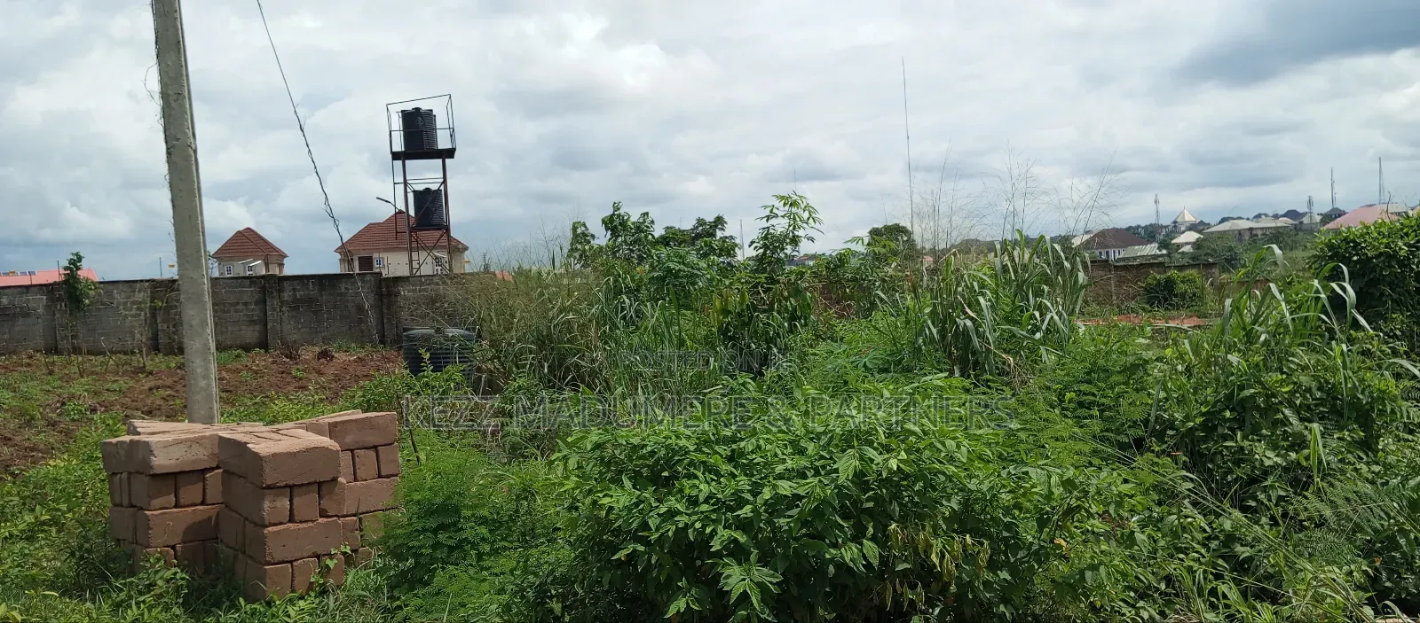 For Sale: Five (5) Plots at New Umuahia in Umuahia