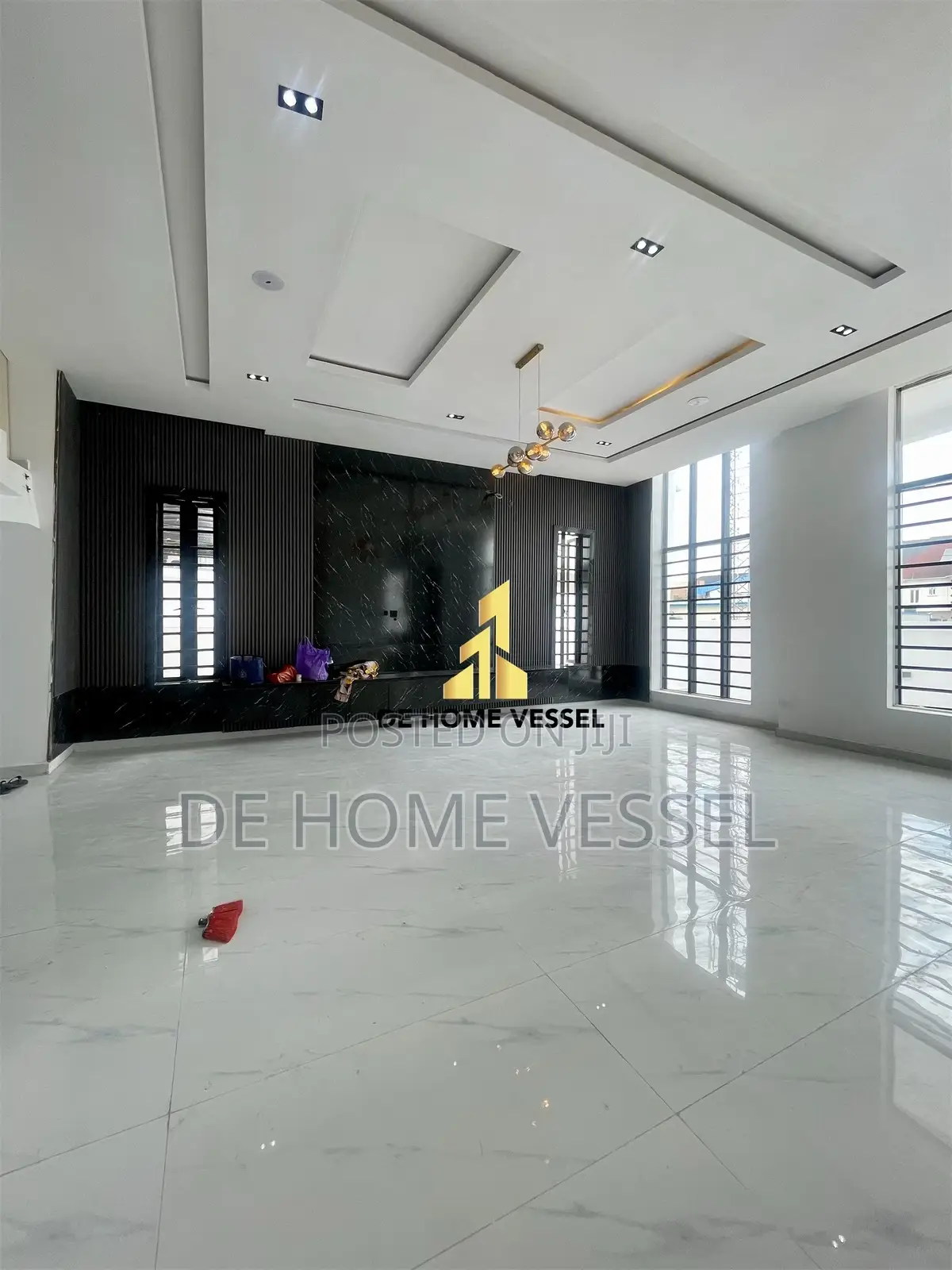 5bdrm Duplex in Lekki for sale in Lekki