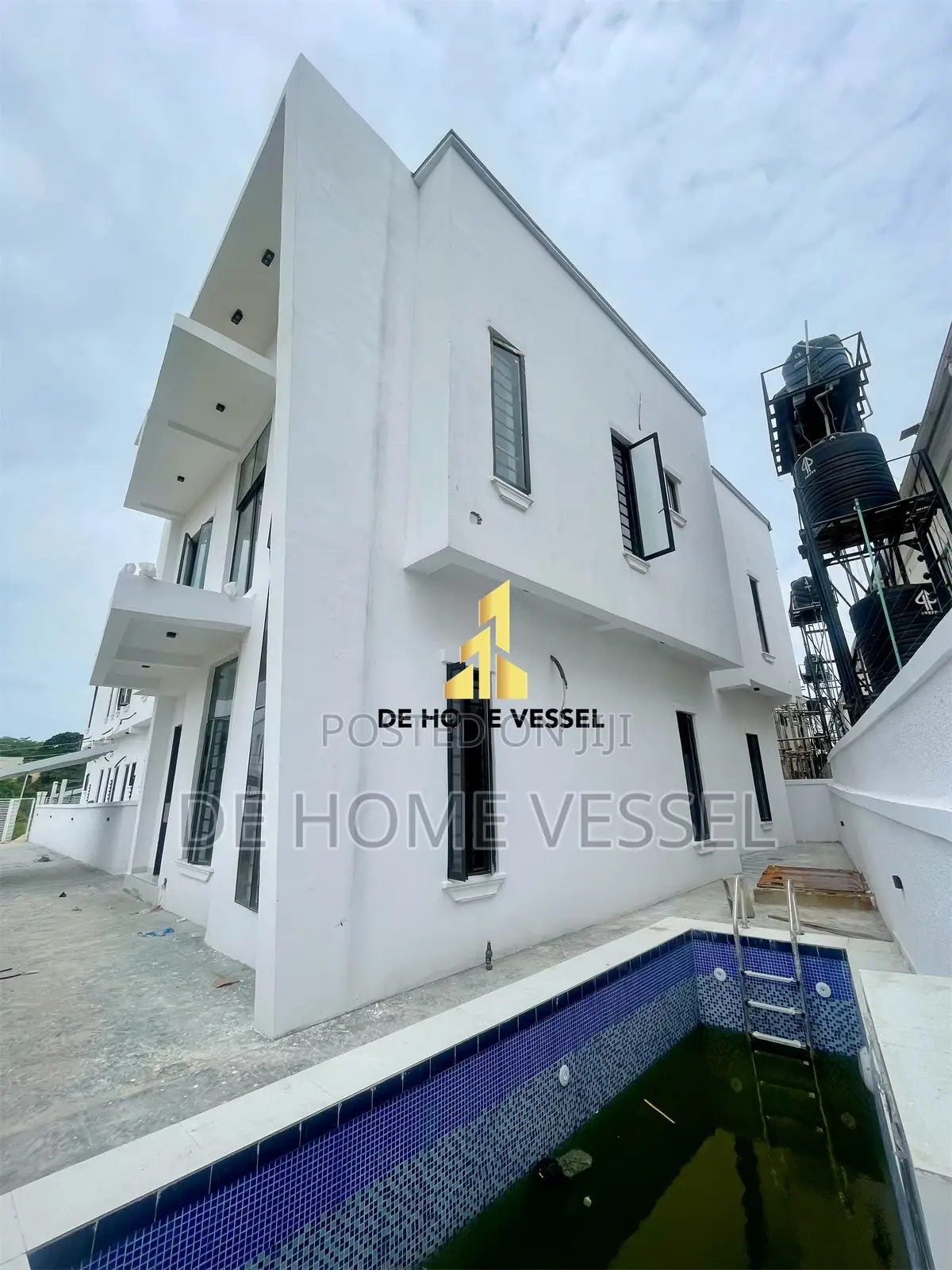 5bdrm Duplex in Lekki for sale in Lekki