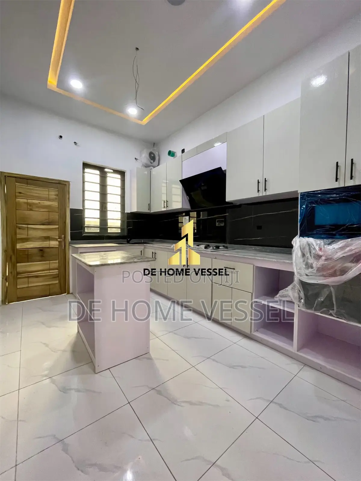 4bdrm Duplex in Lekki for sale in Lekki