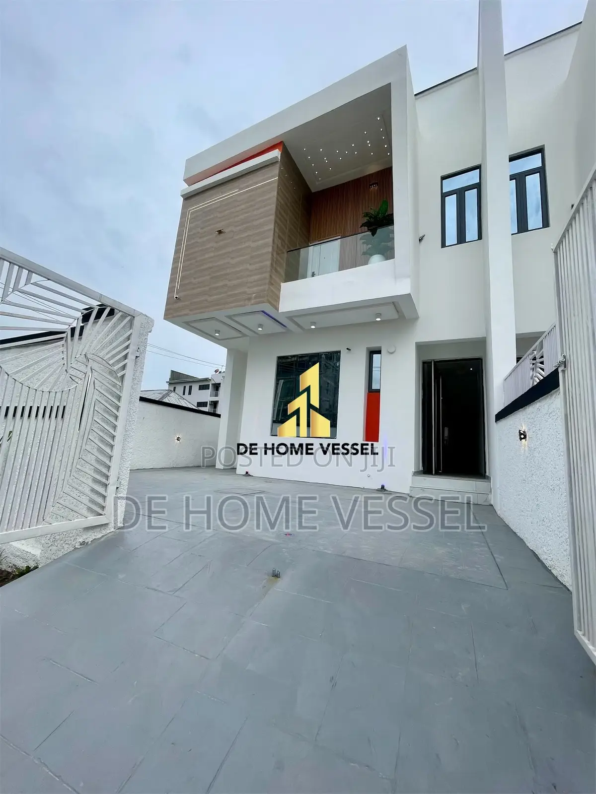 4bdrm Duplex in Lekki for sale in Lekki