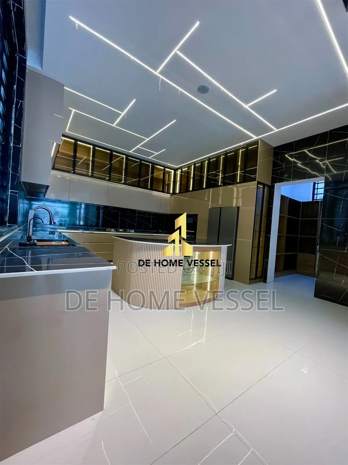 5bdrm Duplex in Lekki for sale in Lekki
