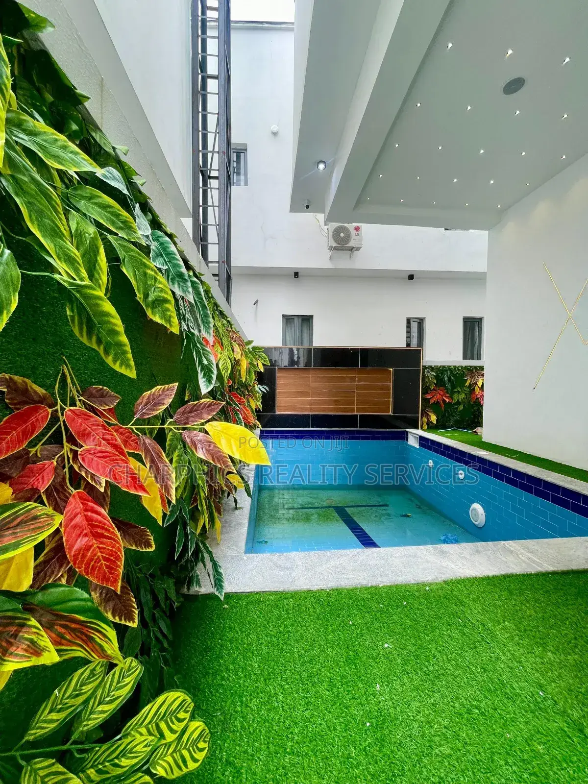 5bdrm Duplex in Ajah for sale in Ajah