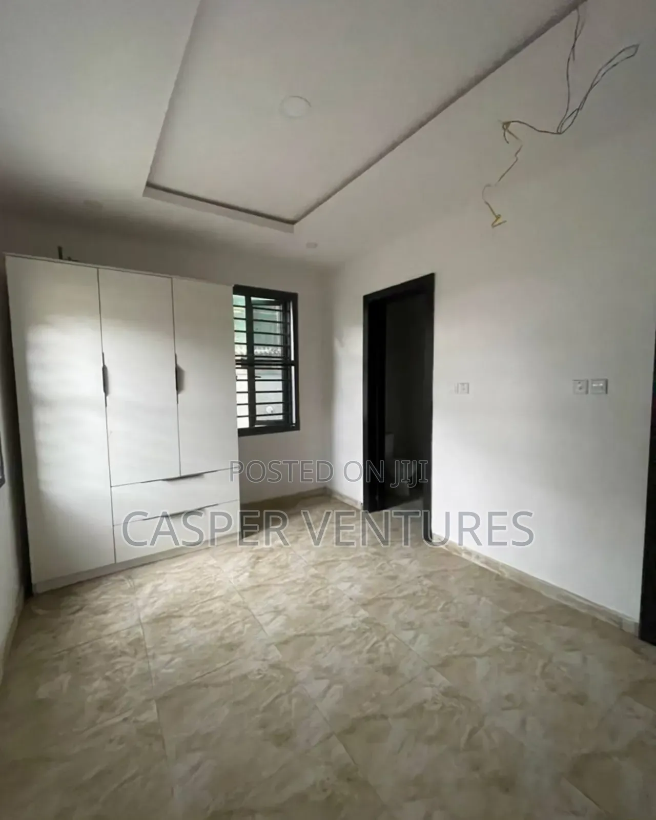 1bdrm Room & Parlour in Elegushi for sale in Ikate-Elegushi