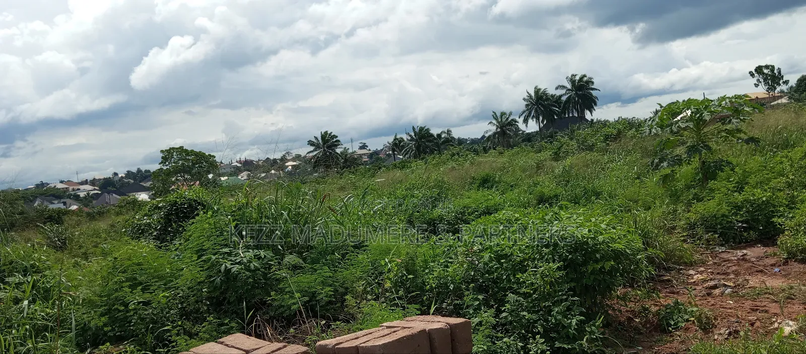 For Sale : 4 Plots at New Govt House in Umuahia