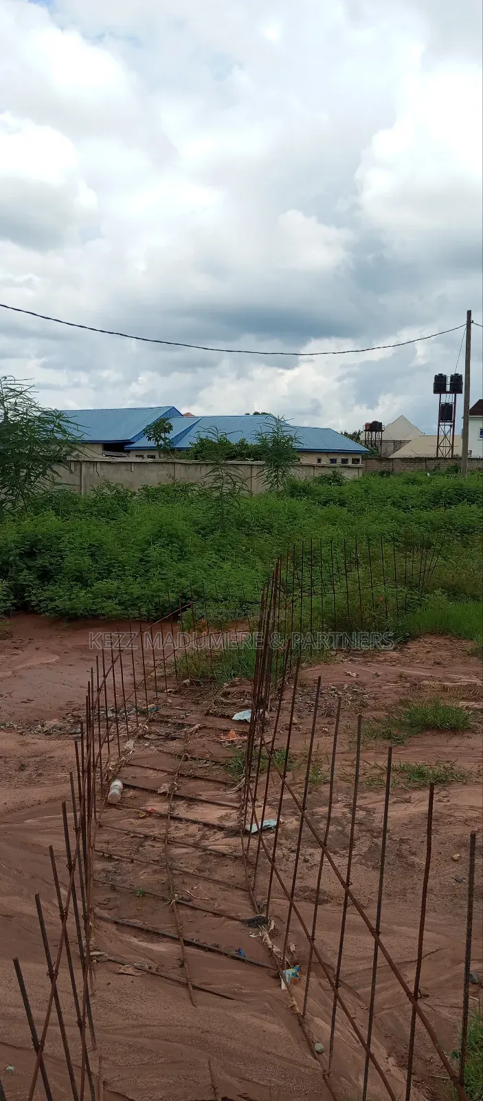 For Sale : 4 Plots at New Govt House in Umuahia