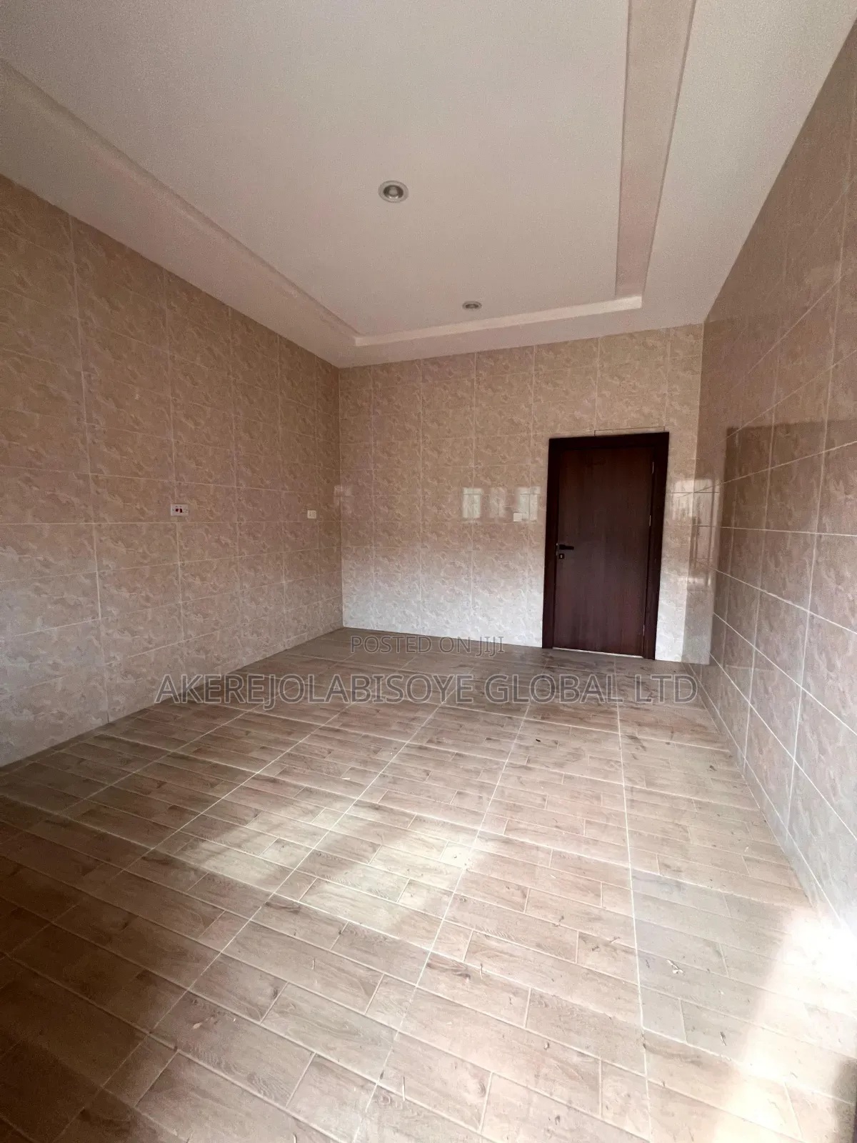 4bdrm Duplex in Jahi Gilmore for rent in Jahi