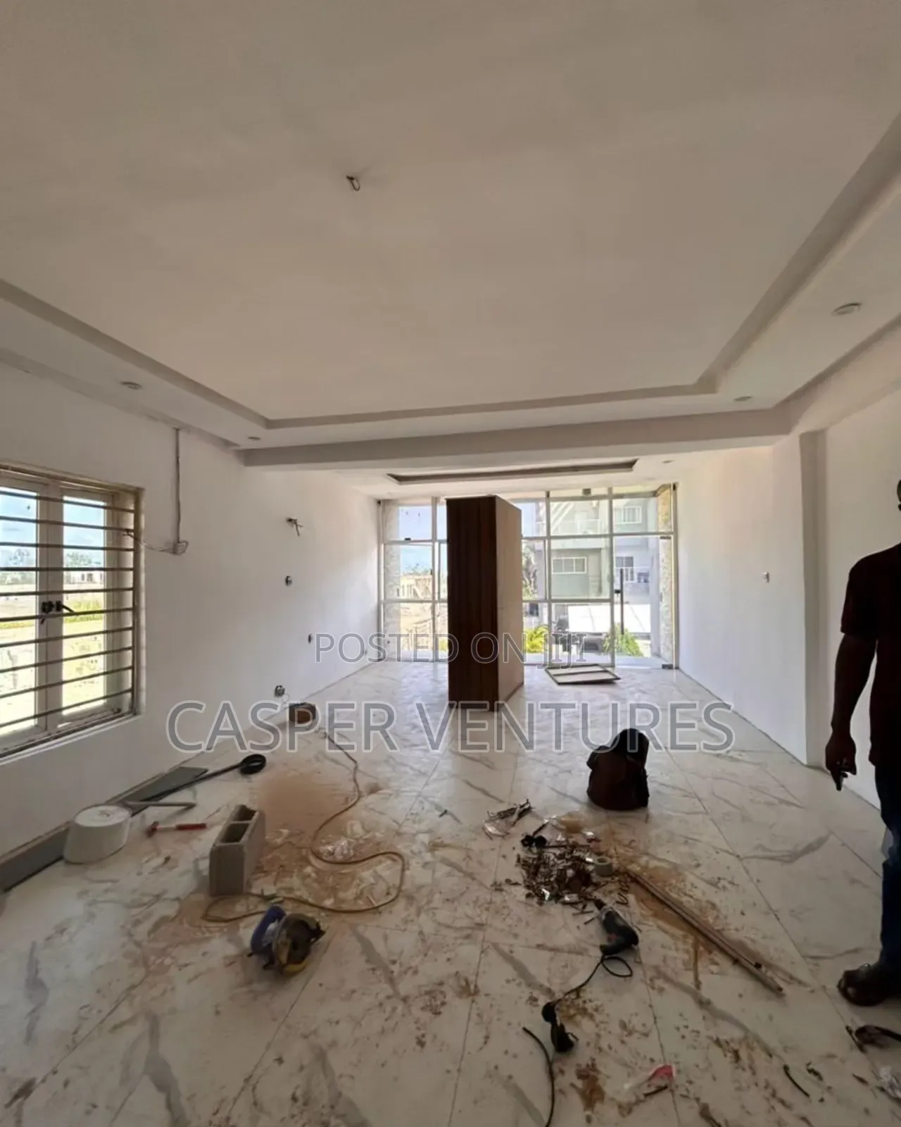 1bdrm Room & Parlour in Ocean Bay, Lekki for rent in Lekki