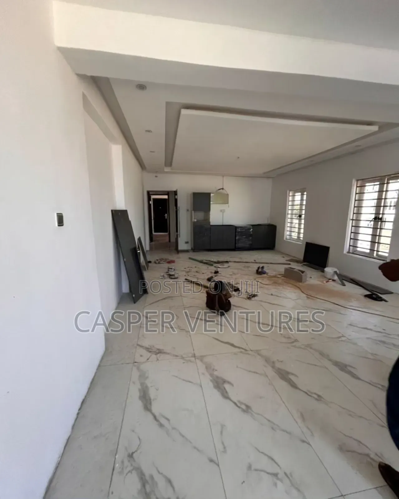 1bdrm Room & Parlour in Ocean Bay, Lekki for rent in Lekki
