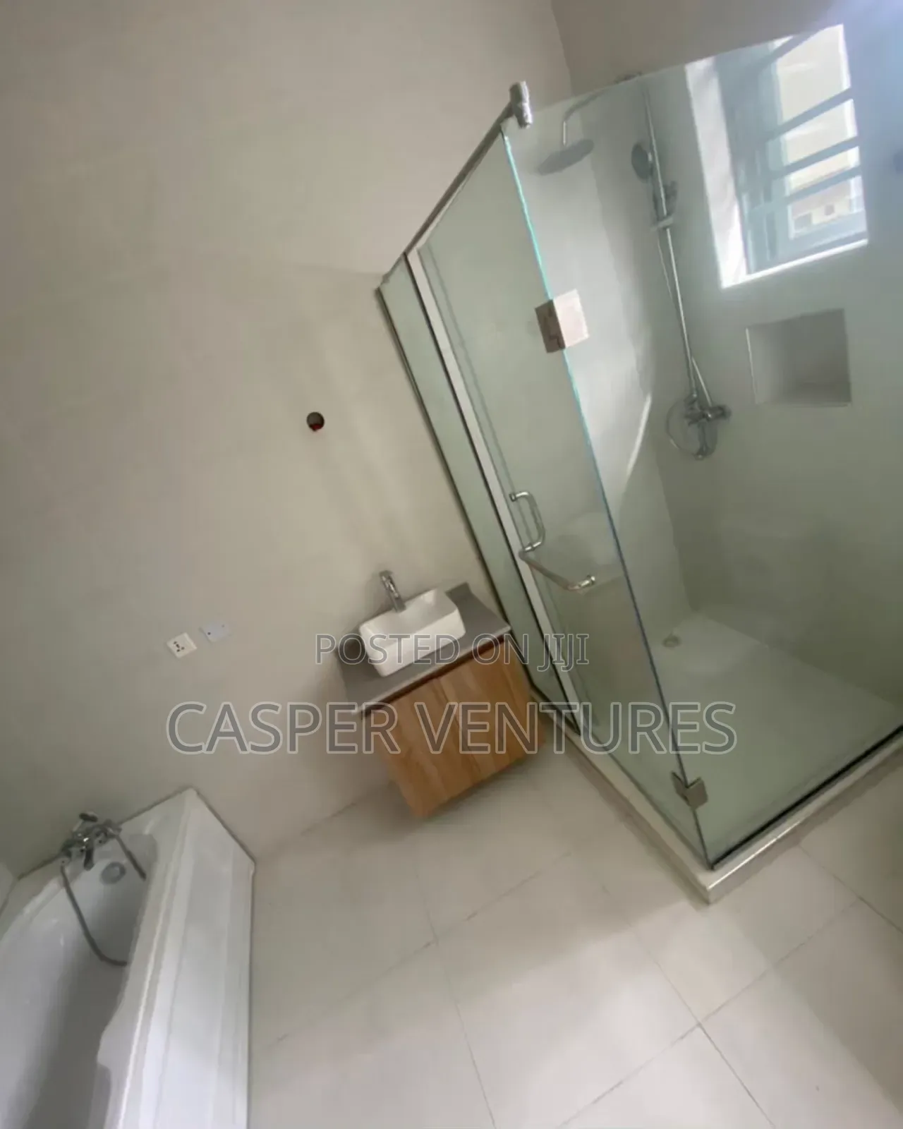 4bdrm Duplex in Vgc for rent in VGC / Ajah