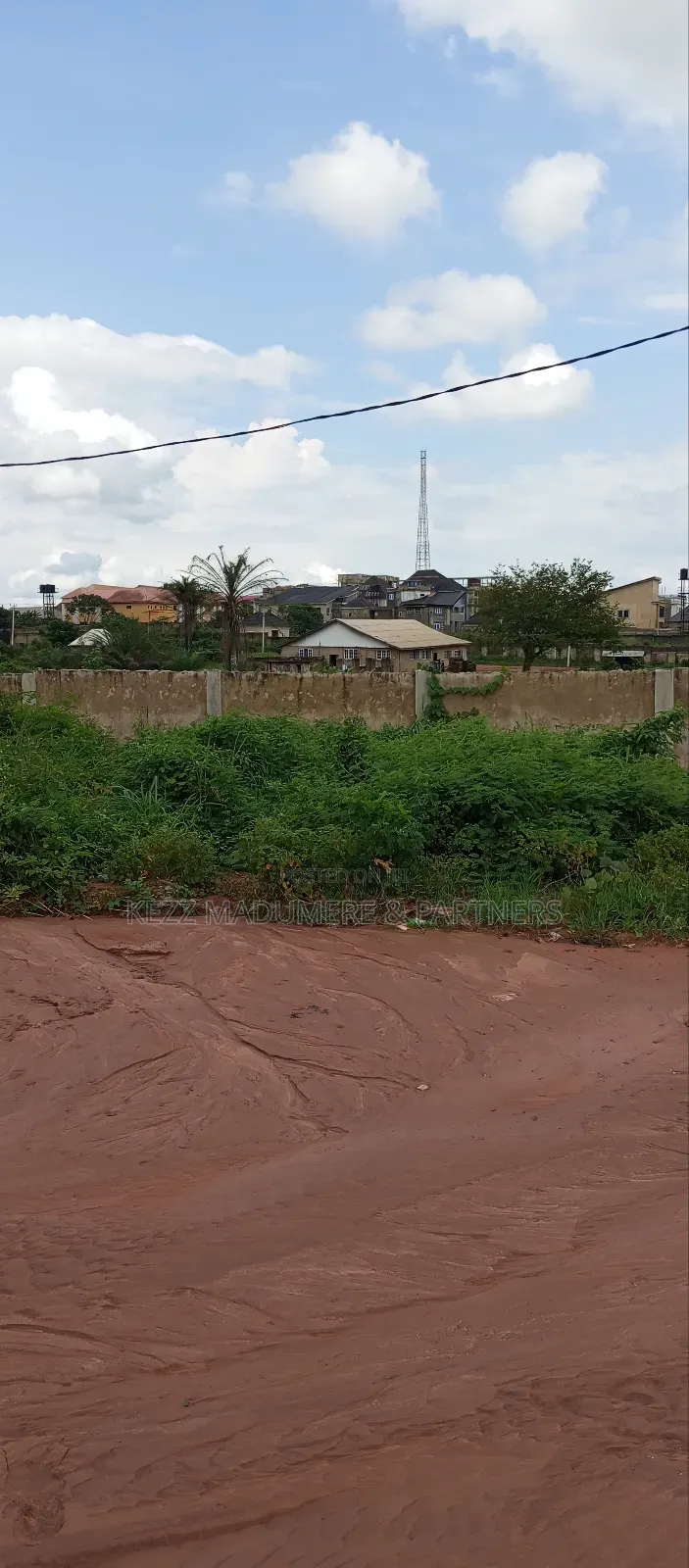 For Sale : 8 Plots Aba Rd, Umuahia in Umuahia