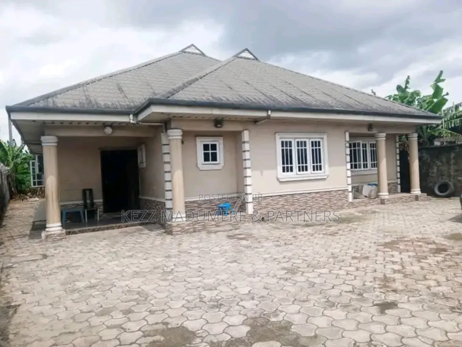 5bdrm Bungalow in Rukpokwu, Port for sale in Port-Harcourt